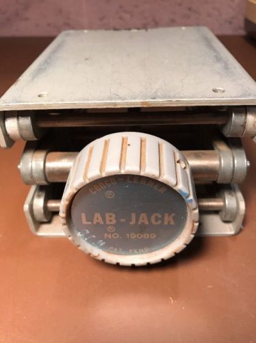 Cenco Lerner Lab Jack Lab-Jack Platform 4.75&#034; X 5.5&#034; X 10&#034; Laboratory Lift 19089