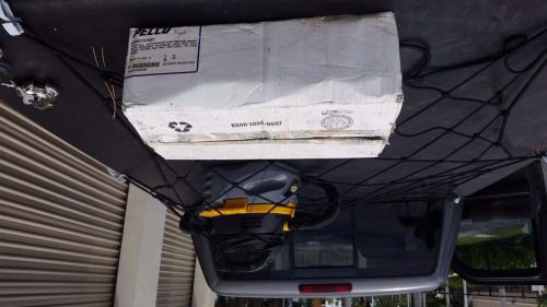 New in Box Pelco EH3512 MT Outdoor Weatherproof Camera CCTV Enclosure  Wall Moun