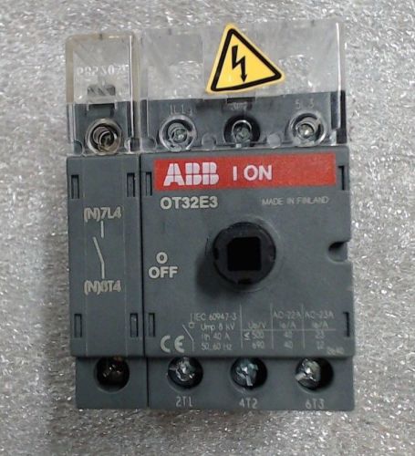 New ABB general purpose switch OT32E w/ aux. contact - 60 day warranty