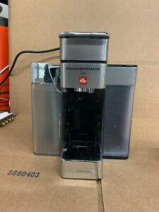 Francis Francis for illy Y5 Milk Espresso and Coffee Machine in Satin
