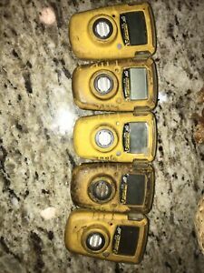5 BW Technologies BW Clip BWC2-H Single Gas H2S Monitor Parts Not Working