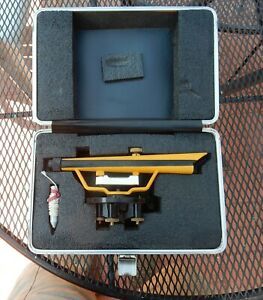 Berger Instruments Surveying Level Transit w/ Case - Model 190B