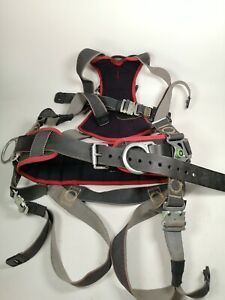HONEYWELL MILLER RKNAR-QC/UBK Arc Flash Body Harness Revolution