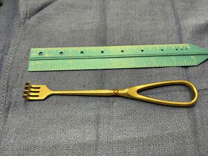 V.Mueller SU3562 Volkmann 4 Prong Sharp Rake Retractor 7.5&#034; Length