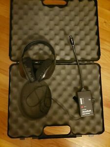 AccuTrak J41416 Kent-Moore Ultrasonic refrigerant leak detector w/ hard case