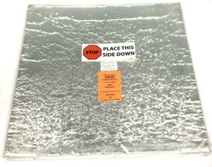 Kevothermal CR28AVP1EC R-A Vacuum Insulation Panel 400mm x 400mm
