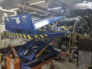 Vestil Hydraulic Scissor Lift and Tilt Table 2000lb 48&#034;x48&#034;45°36&#034; Travel 110VAC