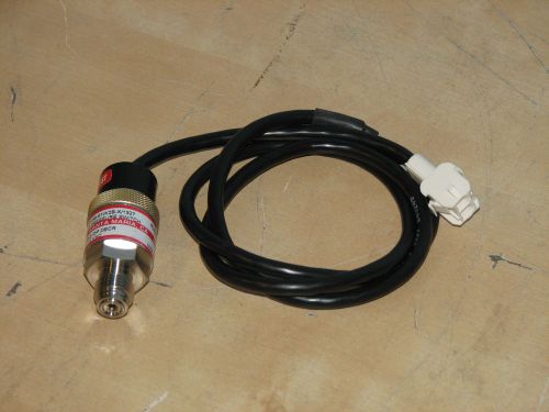 Wasco uhp 159 51w2b x / 1327  1 a / 115 vac  ultra high purity pressure switch for sale