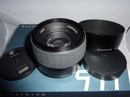 Hasselblad hc h-system 80 mm f/2.8  lens, mint condition 915 actuaion for sale