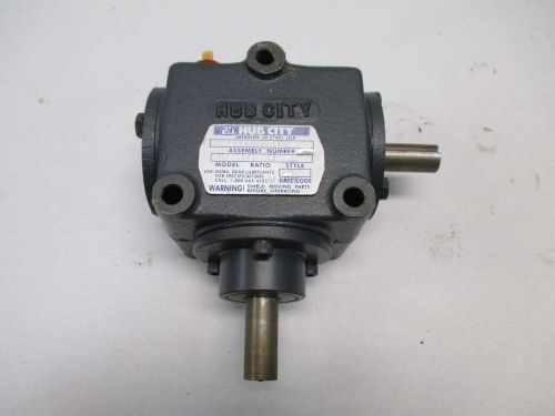 NEW HUB CITY 0220-00104-002-M2 STYLE CF 1:1 BEVEL GEAR REDUCER D418195