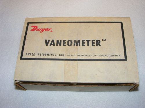 ONE NEW OLD STOCK DWYER INSTRUMENTS VANEOMETER S746 0-400 FT./MIN.