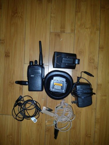 Motorola ex500 uhf 450-512  plus one replacment case for sale