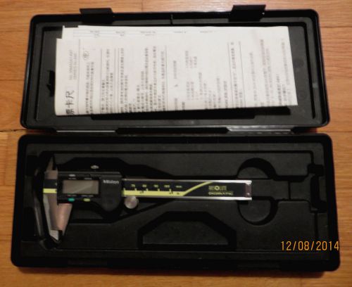 Mitutoyo Absolute Digimatic Digital 4&#034; Caliper with Case &amp; papers (inch &amp; MM)