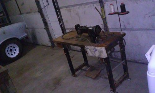 Singer Industrial Sewing Machine 111W153 model (Working)