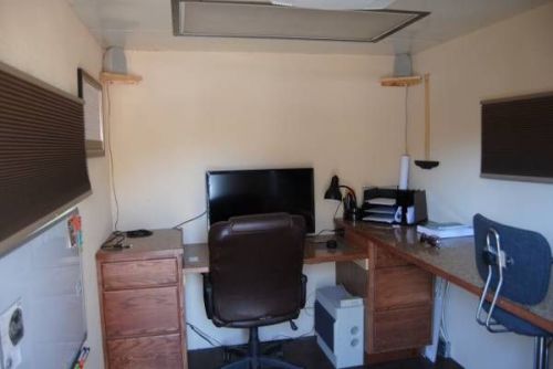 Mobile office job site construction trailer interior size 10 x 7 for sale