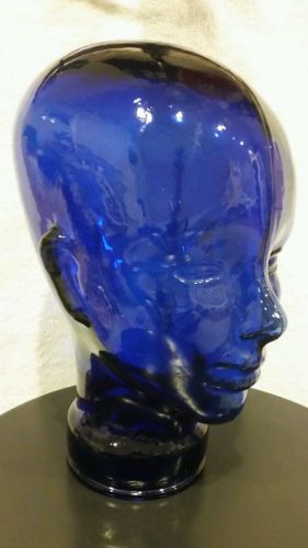 VINTAGE HEAVY GLASS BLUE MANNEQUIN HEAD / HAT PHOTO PROP / ART