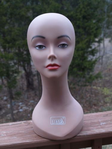 MANNEQUIN HEAD, Wig Hat Display - HIGH END - BEAUTIFUL!!  EXCELLENT CONDITION!!