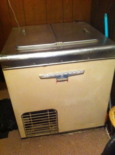 Kelvinator Ice Cream Flip Top Dipping Cabinet Ice Freezer