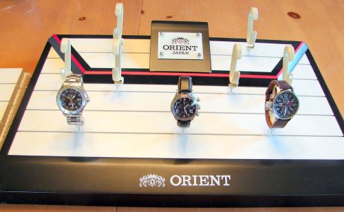 NEW ORIENT DISPLAY CASE STAND SHOWCASE WINDOW RETAIL STORE JEWELRY WATCHES LOT