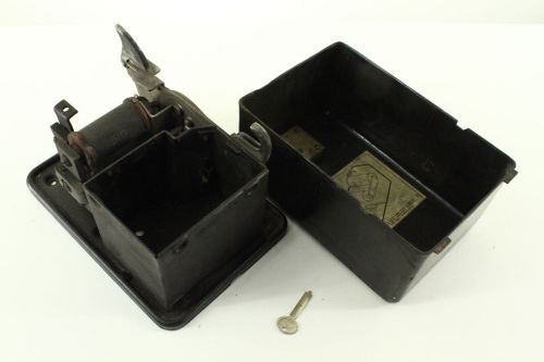 Vintage Metal Black Box Coin Operated Machine Return &amp; Key Measures 8&#034; by 5.5&#034;