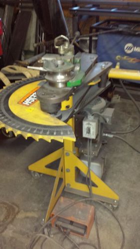 Baileigh rdb 125 tube and pipe bender for sale