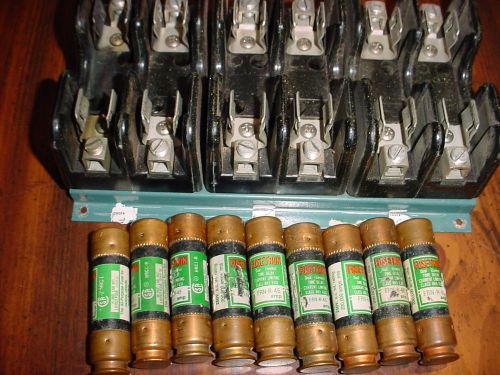 3 marathon 4100811   fuse block 250v 60a used with 9 used fuses for sale