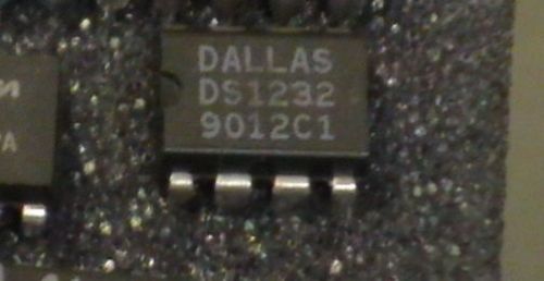 DS1232 Manu:  DALLAS Encapsulation:DIP-8,Low Power MicroMonitor Chip
