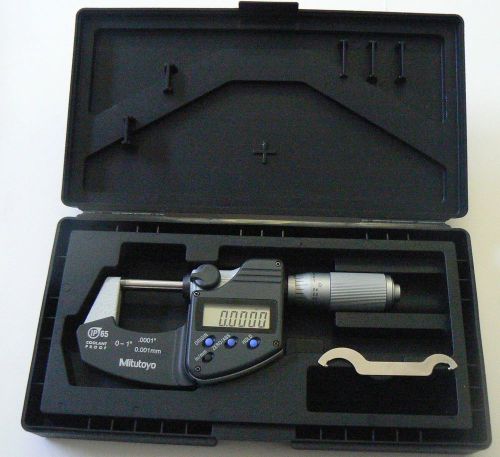 Mitutoyo Digital Micrometer No 293-349   0-1&#034; 0.0001&#034; 0.001mm