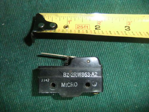 MicroSwitch BZ-2RW833-A2 Lever Snap