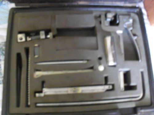 3M U-710 HAND PRESSER TOOL KIT/ LOCKABLE STORAGE CASE