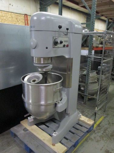 Hobart v1401 140qt mixer w/stainless bowl, dough hook &amp; whip - late model - nice for sale