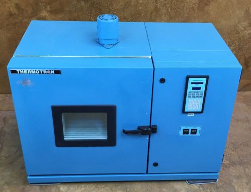 Thermotron s-1.2c environmental chamber * 2800 digital controller * 115v *tested for sale