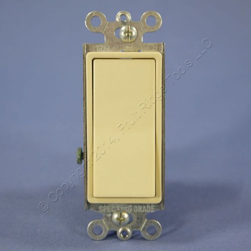 Eagle Electric Ivory LIGHTED Decorator Rocker Wall Light Switch 3-WAY 15A 6513V