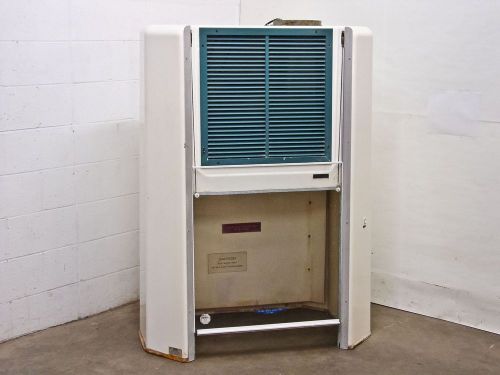Labconco 66000 large 44&#034;x24&#034;x60&#034; table top fume hood *as-is* no fan nor light for sale