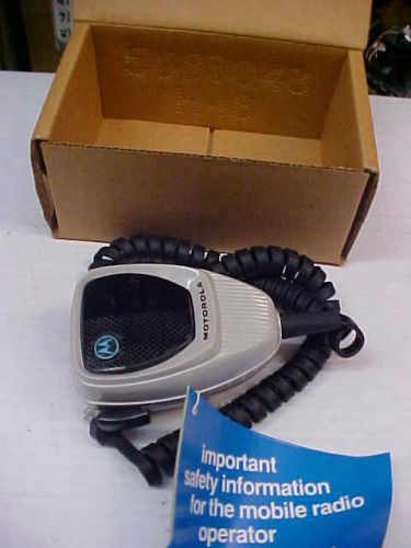 Motorola quantar base repeater station full size palm mic hmn1001b loc#a283 for sale