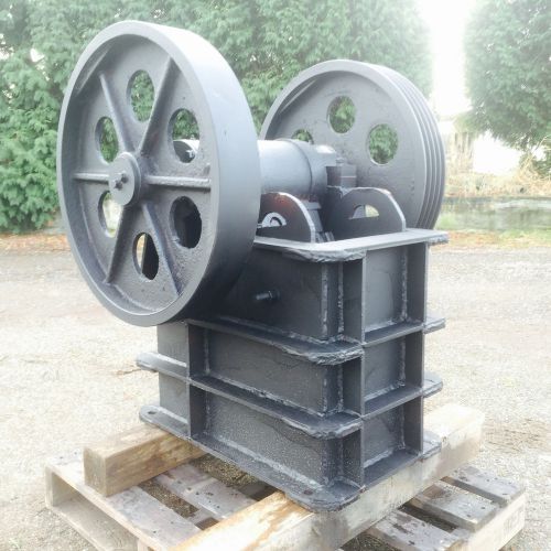 6&#034; x 10&#034; jaw crusher for gold mining, granite, concrete, gravel, rock crushing, for sale