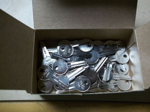 CG-16 For CHICAGO LOCKS Part Number 25203 (lot of 38 key blanks)