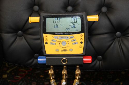 Fieldpiece sman3 3-port digital manifold w/micron vac. ga. + yellow jacket hoses for sale