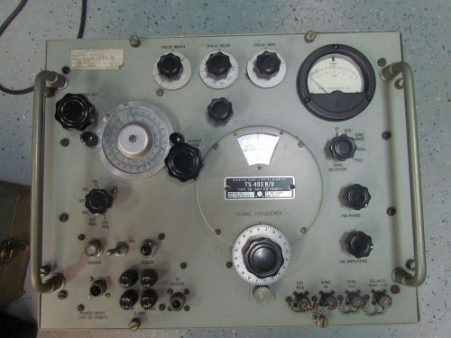 Military TS-403B/U Signal Generator (1976)