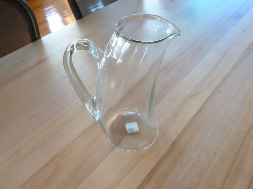 Crisa 1789799 - 81-1/2 oz bravura water/beverage pitcher - case of 6 for sale