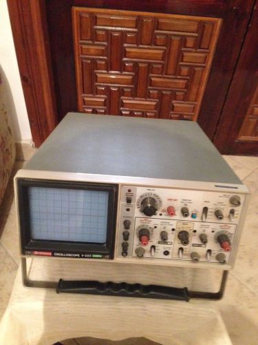 Hitachi v-222 oscilloscope. auto focusing 20mhz 6&#034; screen with operation manual for sale