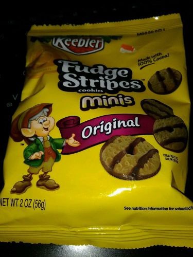 Keebler Mini Cookies, Fudge Stripes, 2oz Snack Pack