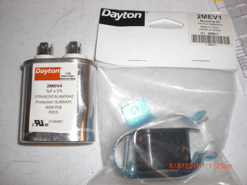 Motor  DAYTON 2MDV4-2MEV1 Starter capacitor with mount 5uF 370VAC