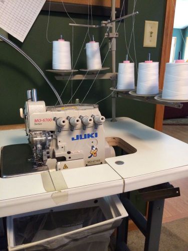 Juki 5-Thread Overlock Sewing Machine w/Table &amp;  Motor (MO-6716S)