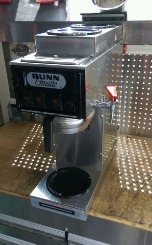Bunn STF-15 3 Warmer Automatic Coffee Maker Brewer Machine with Faucet 120V