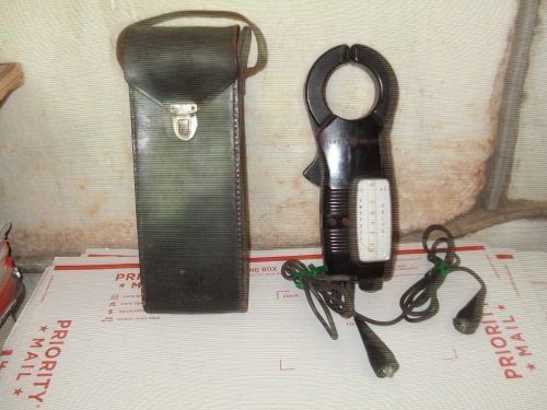 Vintage General Electric GE Amp Clamp and Volt Meter ,FREE priority mail USA