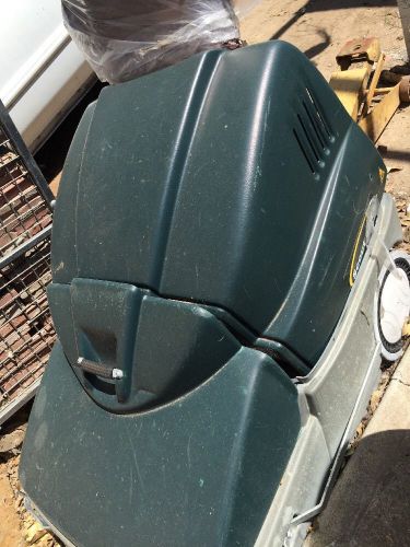 Scout 28 Industrial Cleaning Machine For Parking Lots..