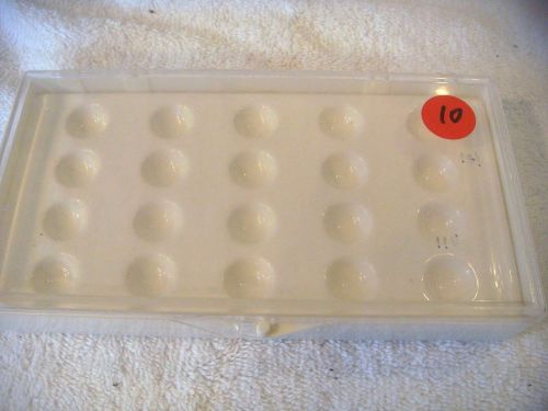 USED # 10 PORCELAIN PALETTE WITH HEAVY DUTY HINGED-COVER PLASTIC BOX