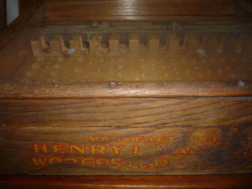 Vintage Henry L. Hanson Co Wooden Tap and die case