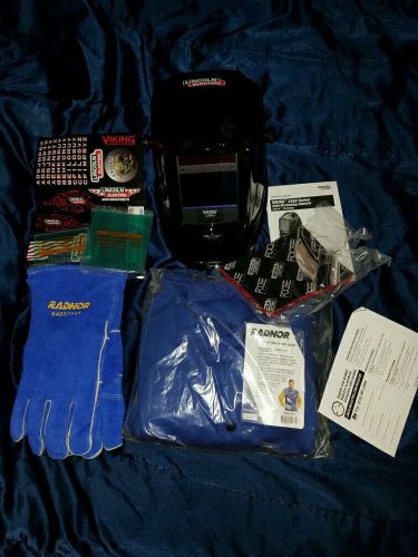 Lincoln Electric 2450 welding helmet w/4C lens Tech. W/Radnor jacket and gloves